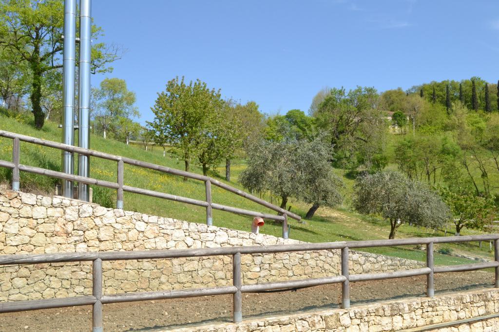 Casale La Rocchetta Bed & Breakfast Lonigo Bagian luar foto
