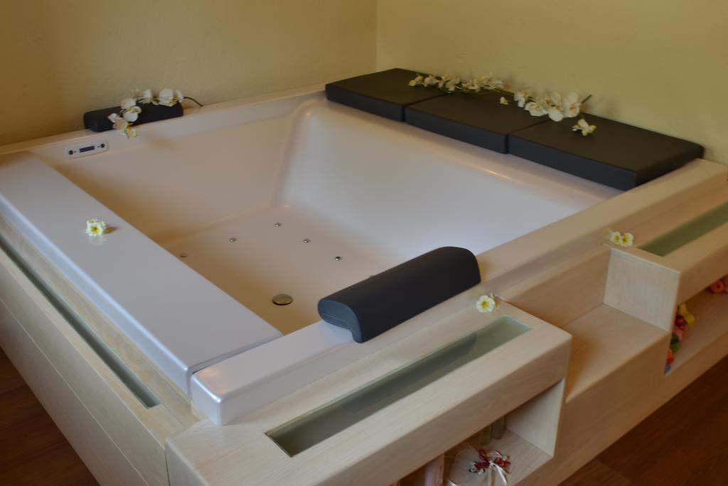 Casale La Rocchetta Bed & Breakfast Lonigo Bagian luar foto