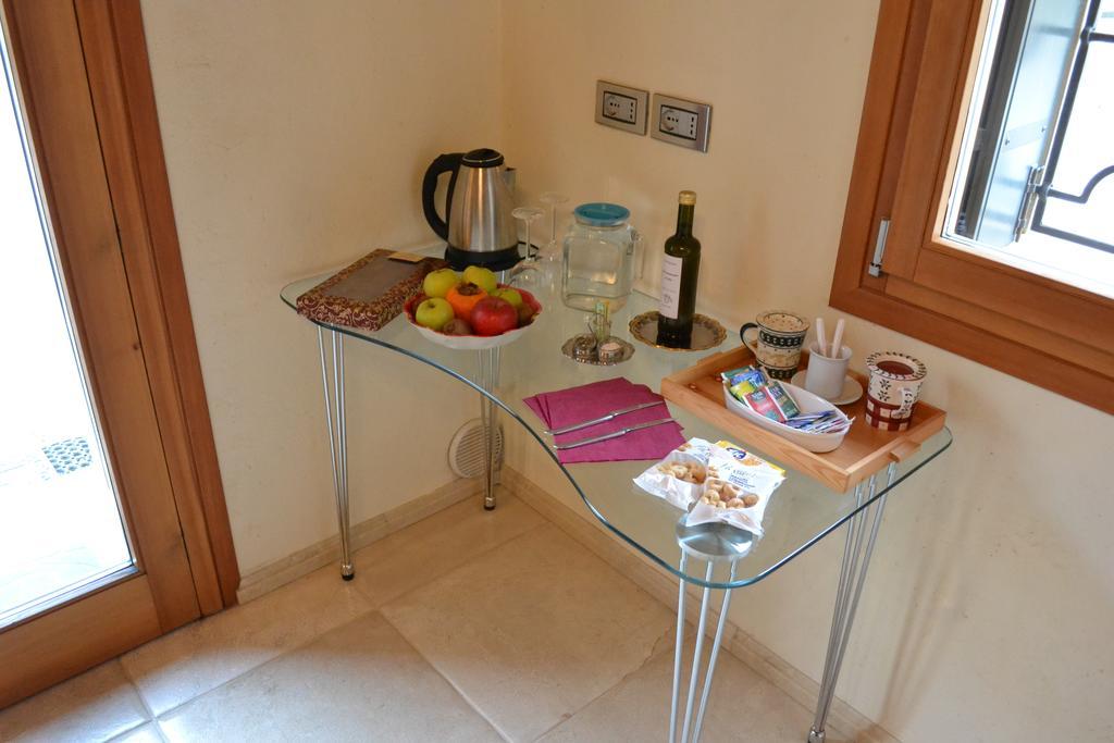 Casale La Rocchetta Bed & Breakfast Lonigo Bagian luar foto