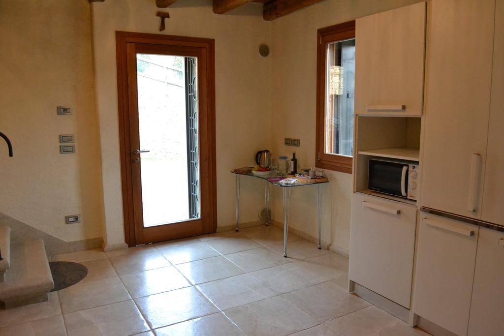 Casale La Rocchetta Bed & Breakfast Lonigo Bagian luar foto