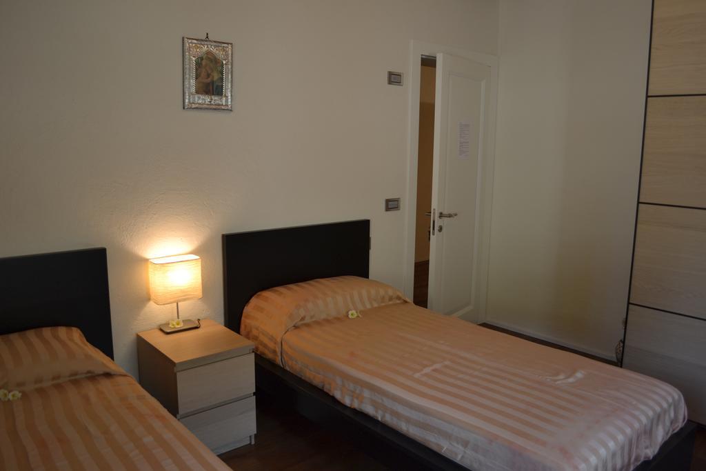 Casale La Rocchetta Bed & Breakfast Lonigo Bagian luar foto